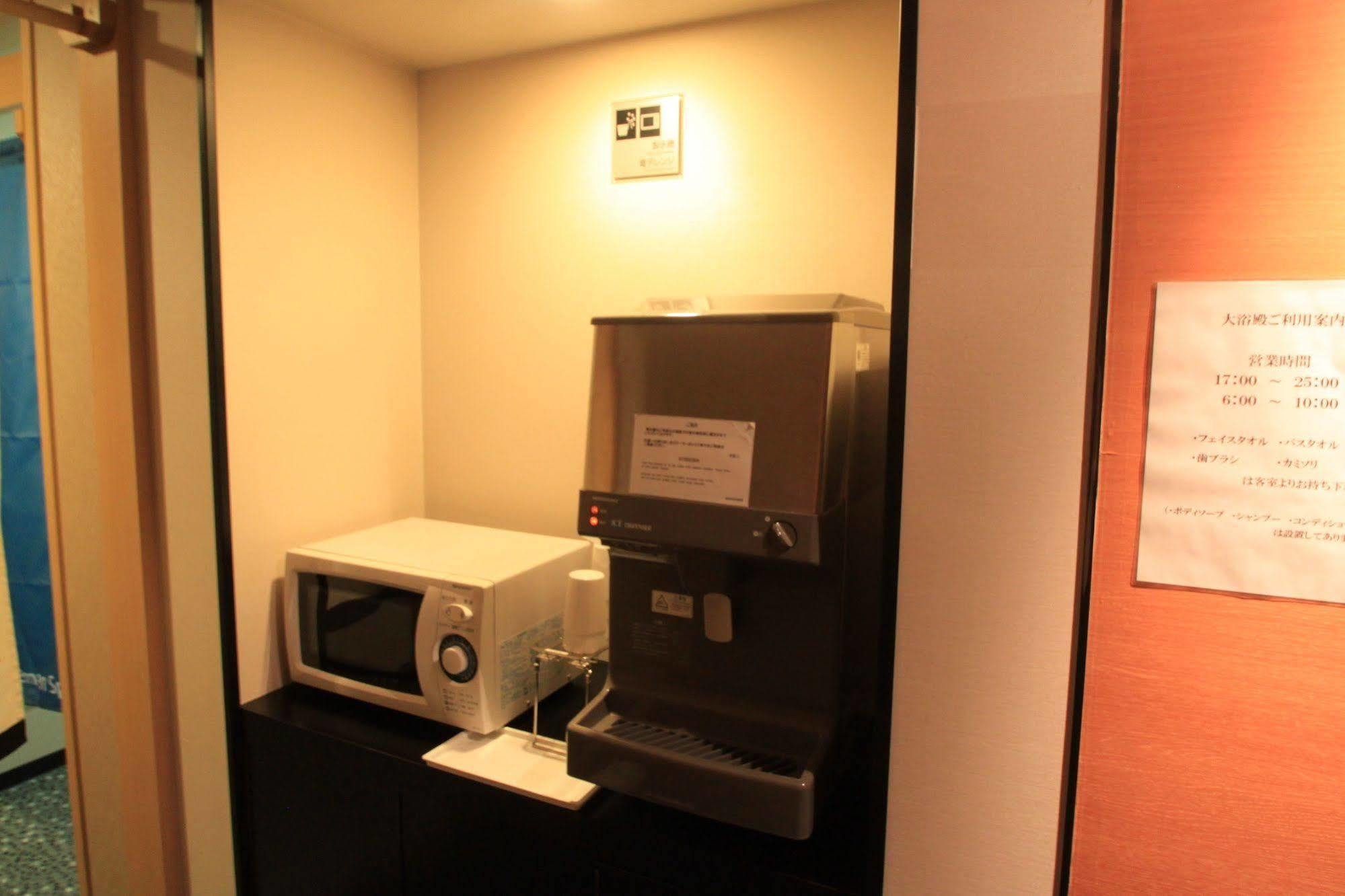 Apa Hotel Niigata Tsubamesanjo Ekimae Esterno foto